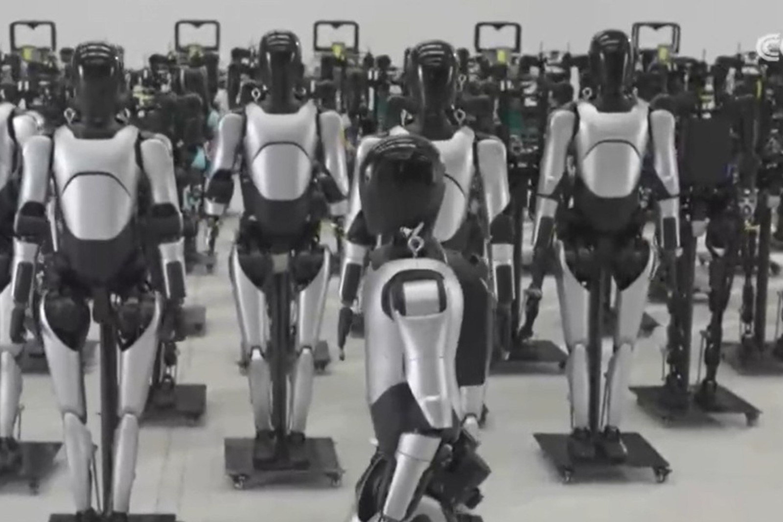 央视报道！揭秘333体育ty机器人量产超级工厂